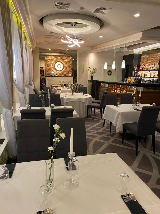 Hotel Falko Rumia Dış mekan fotoğraf